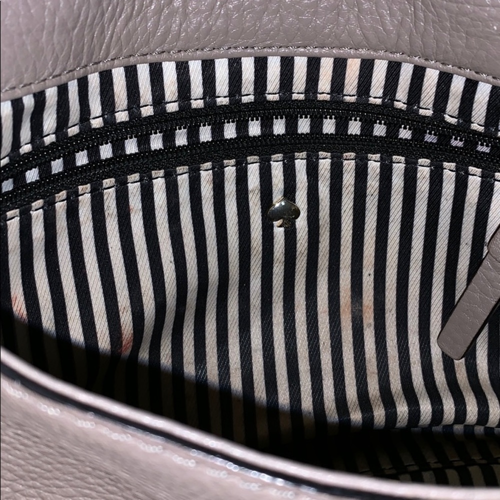 Kate spade crossbody purse . FINAL MARK DOWN !!! - Picture 6 of 6